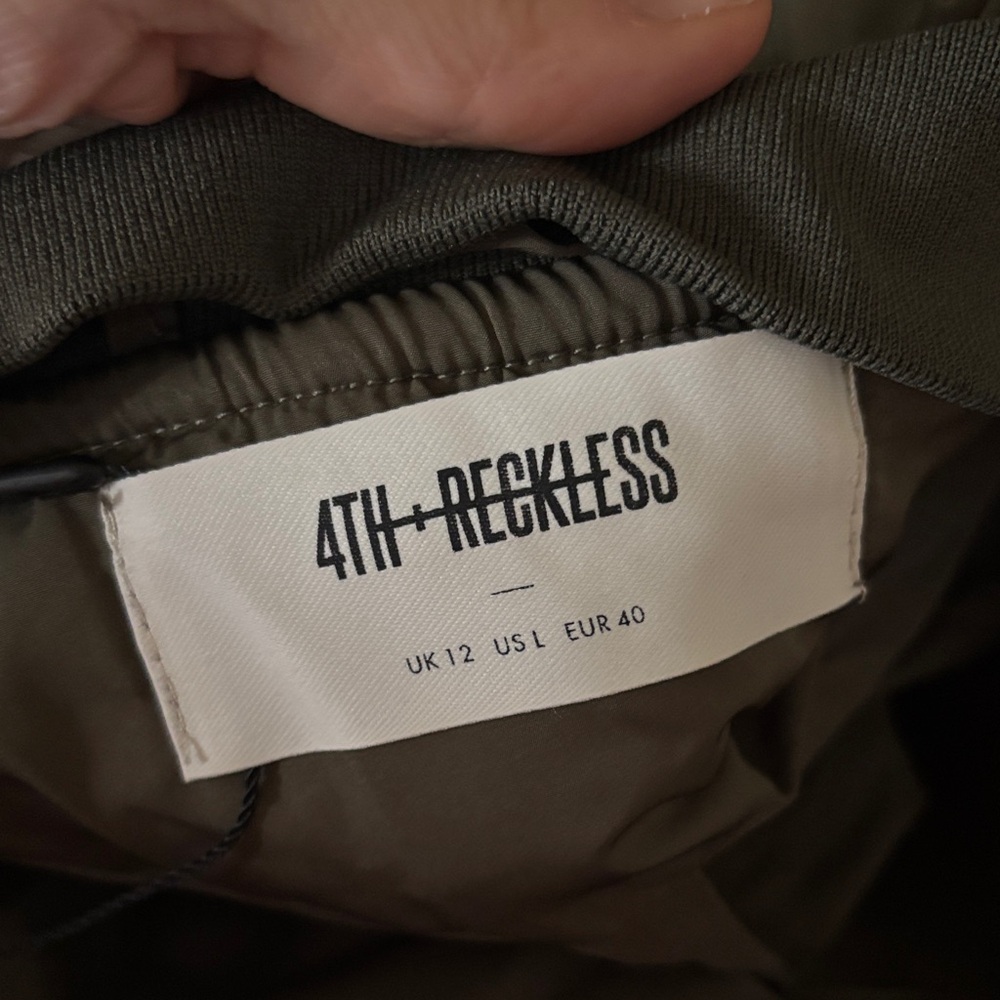 4th & Reckless Quilted Longline Coat in Green - Picture 3 of 6